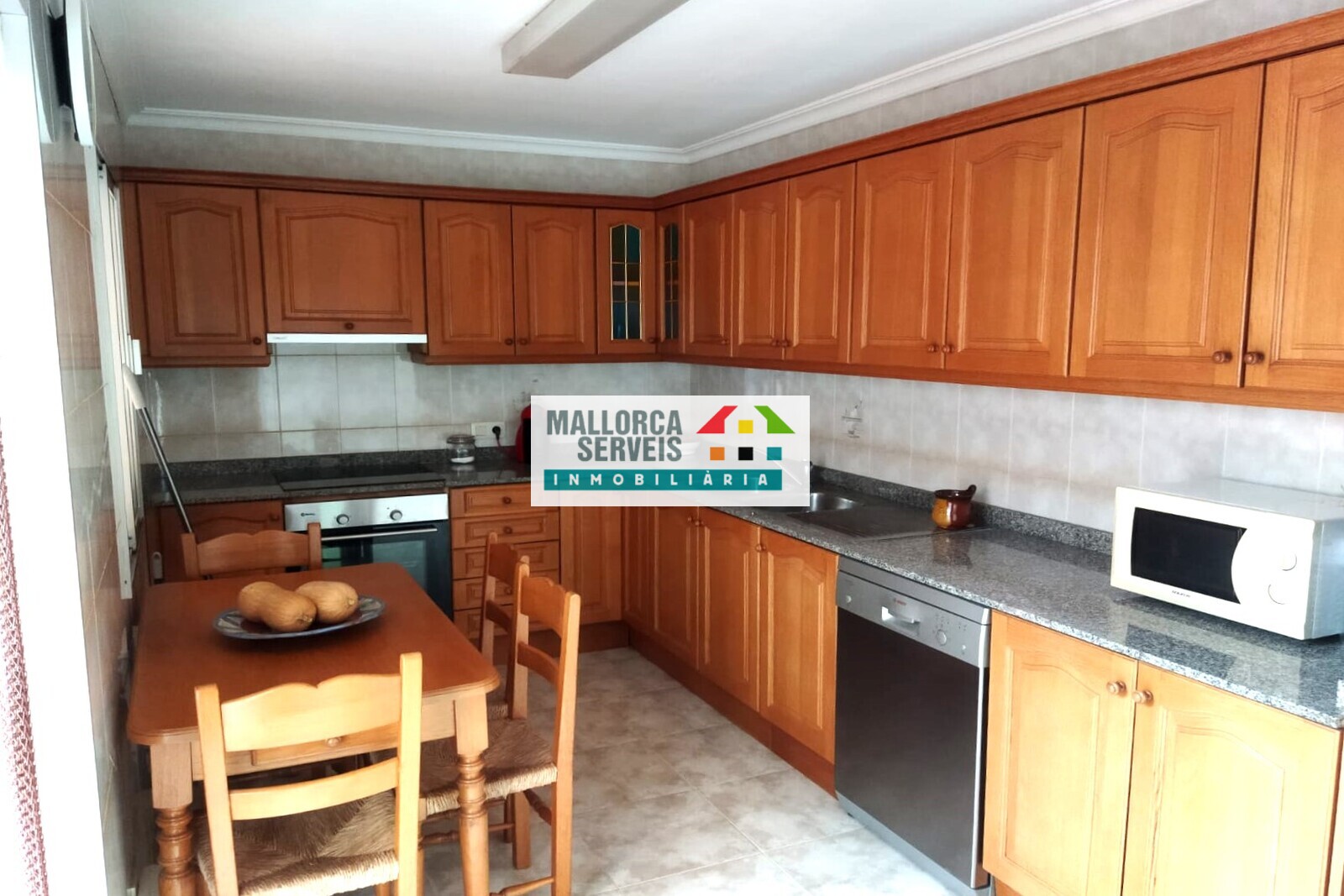 APARTMENT WITH TERRACE IN MANACOR