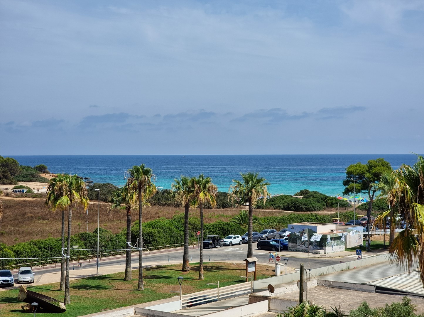 APARTAMENTO EN SA COMA CON VISTAS DIRECTAS AL MAR PISCINA Y PARQUIN